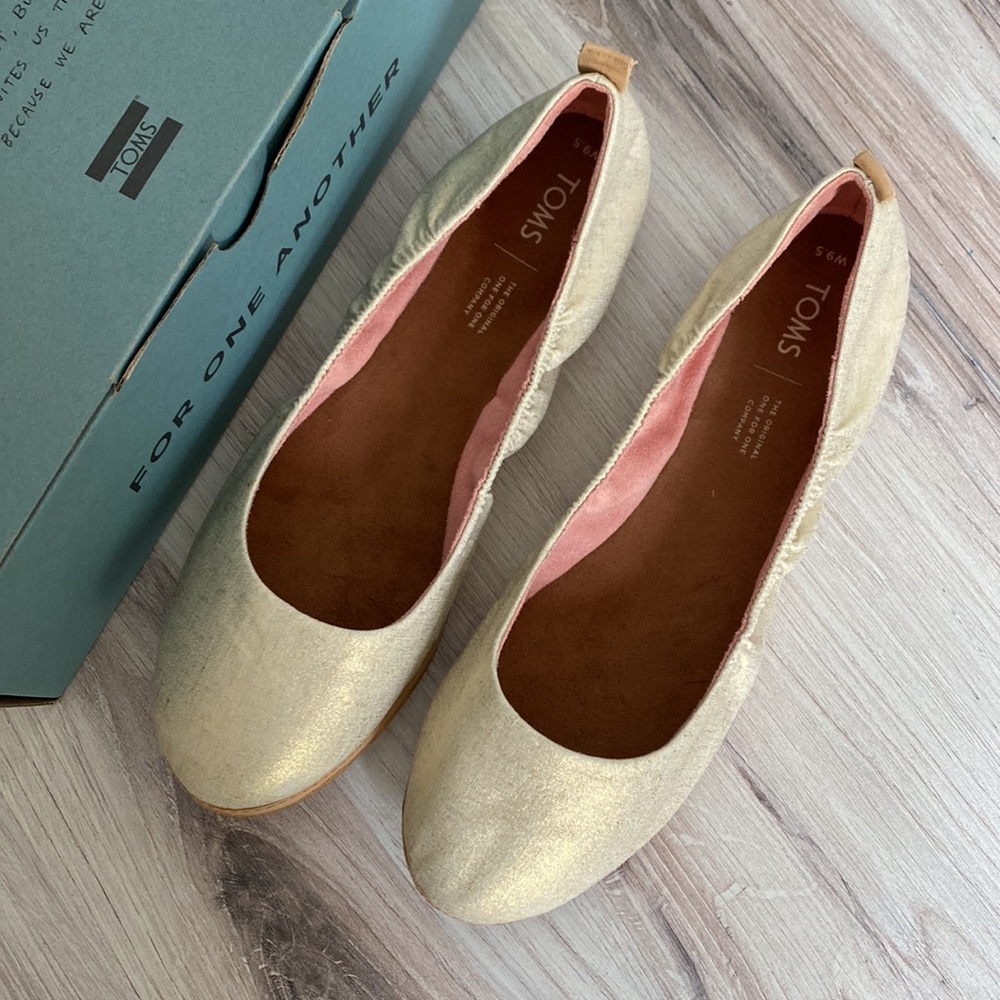 Toms Olivia natural shimmer canvas womens slip on shoes 9.5